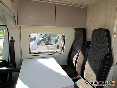  2021-autotrail-expedition-67-for-sale-uc6059-8_1.jpg