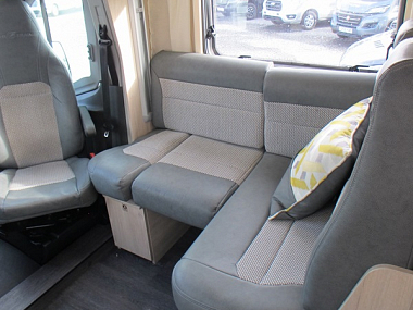  2021-autotrail-f-line-f74-for-sale-uc6036-5.jpg
