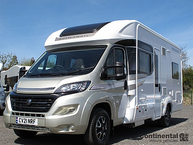  2021-autotrail-tracker-fb-for-sale-uc5762-10.jpg