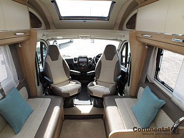  2021-autotrail-tracker-fb-for-sale-uc5762-20.jpg