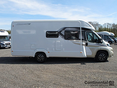  2021-autotrail-tracker-fb-for-sale-uc5762-7.jpg