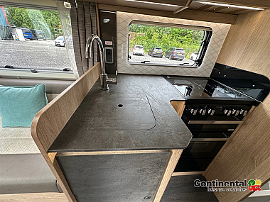  2021-autotrail-tracker-rb-for-sale-uc6230-25.jpg