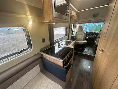  2021-autotrail-v-line-540se-for-sale-uc6127-41.jpg