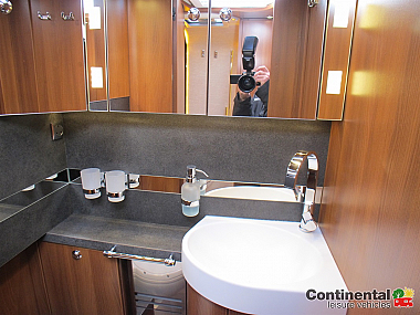  2021-carthago-liner-for-two-for-sale-uc6090-15.jpg