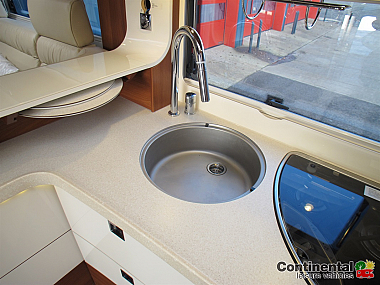  2021-carthago-liner-for-two-for-sale-uc6090-40.jpg