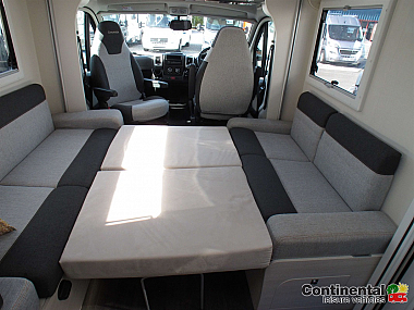  2021-chausson-premium-720-extra-pictures-uc5990-15.jpg
