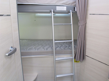  2021-chausson-premium-720-extra-pictures-uc5990-5.jpg
