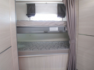  2021-chausson-premium-720-for-sale-uc5990-28.jpg