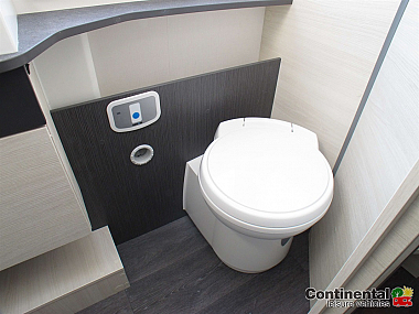  2021-chausson-premium-720-for-sale-uc5990-32.jpg