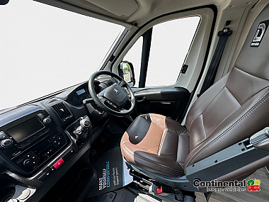  2021-dormobile-renaissance-for-sale-ros343-11.jpg