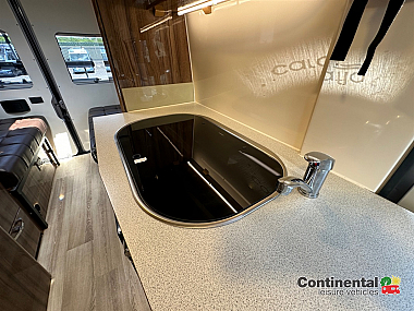  2021-dormobile-renaissance-for-sale-ros343-24.jpg