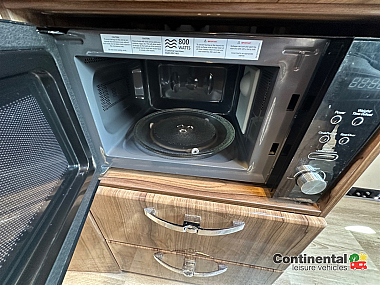  2021-dormobile-renaissance-for-sale-ros343-29.jpg