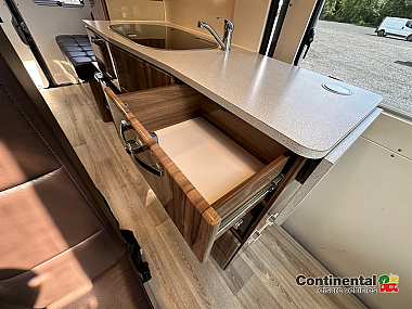  2021-dormobile-renaissance-for-sale-ros343-30.jpg