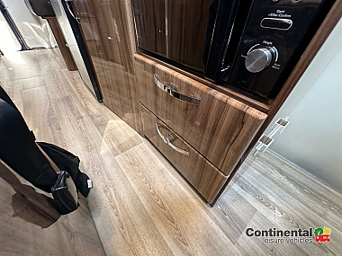  2021-dormobile-renaissance-for-sale-ros343-31.jpg