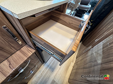  2021-dormobile-renaissance-for-sale-ros343-37.jpg