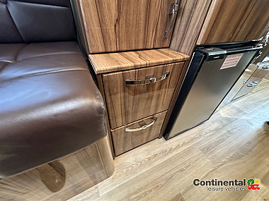  2021-dormobile-renaissance-for-sale-ros343-41.jpg