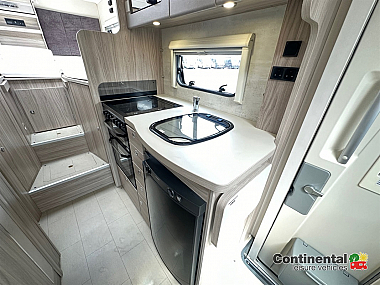  2021-elddis-riva-gold-194-for-sale-uc6237-24.jpg