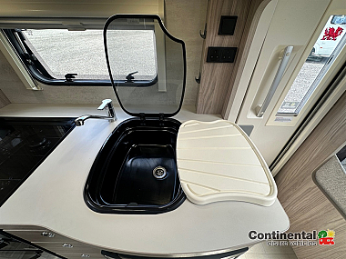  2021-elddis-riva-gold-194-for-sale-uc6237-28.jpg