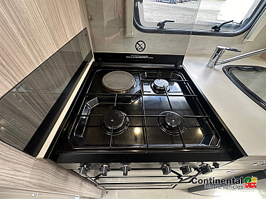  2021-elddis-riva-gold-194-for-sale-uc6237-31.jpg