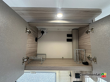  2021-elddis-riva-gold-194-for-sale-uc6237-40.jpg