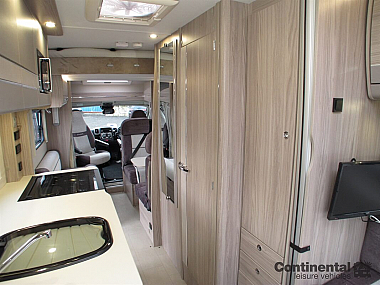  2021-elddis-riva-gold-196-for-sale-uc5843-45.jpg