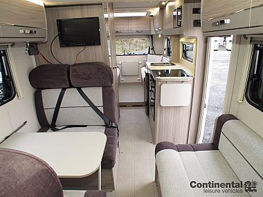  2021-elddis-riva-gold-196-for-sale-uc5843-52.jpg