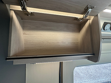  2022-autotrail-expedition-67-for-sale-ros314-31.jpg