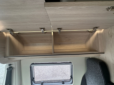  2022-autotrail-expedition-67-for-sale-ros314-36.jpg