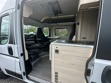  2022-autotrail-expedition-67-for-sale-ros314-68.jpg