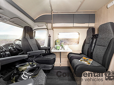  2022-autotrail-expedition-68-for-sale-16.jpg
