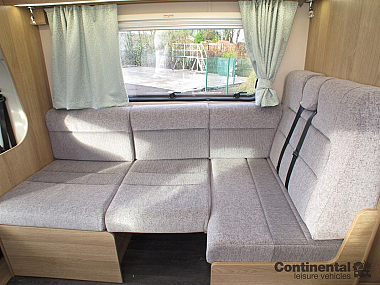  2022-autotrail-imala-736-for-sale-at4690-22.jpg