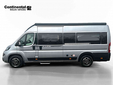  2022-autotrail-v-line-635-sport-for-sale-uc6131-2.jpg