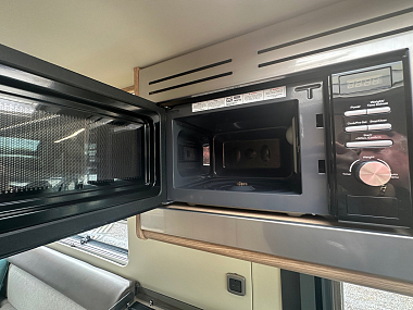  2022-autotrail-v-line-635-sport-for-sale-uc6131-25.jpg