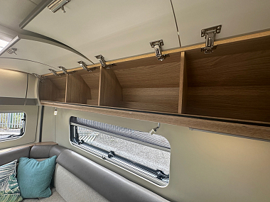  2022-autotrail-v-line-635-sport-for-sale-uc6131-36.jpg
