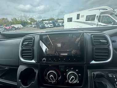  2022-autotrail-v-line-635-sport-for-sale-uc6131-61.jpg