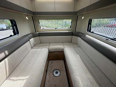  2022-autotrail-v-line-635-sport-for-sale-uc6131-72.jpg