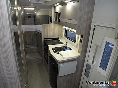  2022-elddis-autoquest-194-for-sale-uc5962-43.jpg