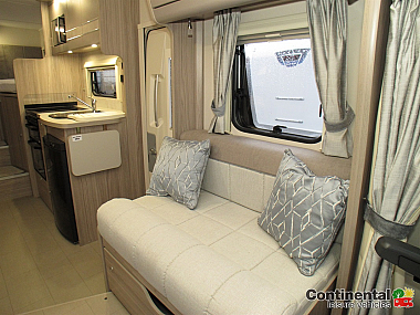  2022-elddis-autoquest-194-for-sale-uc5962-45.jpg