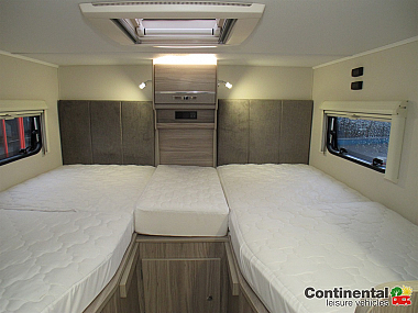  2022-elddis-autoquest-194-for-sale-uc5962-50.jpg
