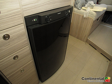  2022-elddis-autoquest-194-for-sale-uc5962-52.jpg