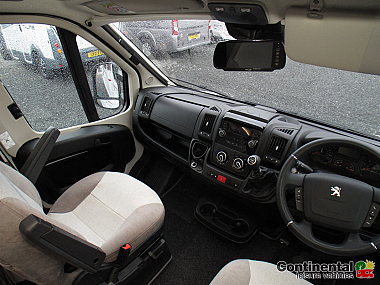  2022-elddis-autoquest-194-for-sale-uc5962-67.jpg