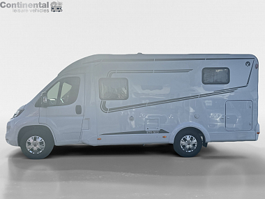  2022-etrusco-v6-6sb-for-sale-uc5972-2.jpg