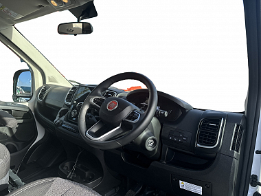  2022-etrusco-v6-6sb-for-sale-uc5972-8.jpg
