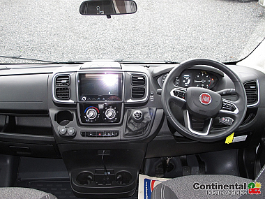  2022-etrusco-v66sb-for-sale-uc5972-10.jpg
