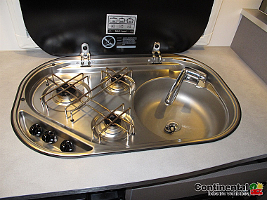  2022-etrusco-v66sb-for-sale-uc5972-20.jpg