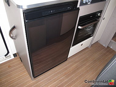  2022-etrusco-v66sb-for-sale-uc5972-22.jpg