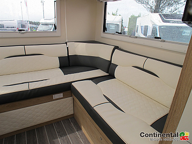 2022-rollerteam-autoroller-747-for-sale-uc6065-31.jpg