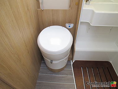  2022-rollerteam-autoroller-747-for-sale-uc6065-36.jpg