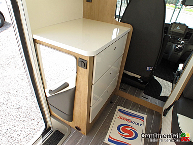 2022-rollerteam-autoroller-747-ford-rt4751-18.jpg