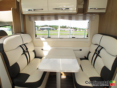 2022-rollerteam-autoroller-747-ford-rt4751-22.jpg